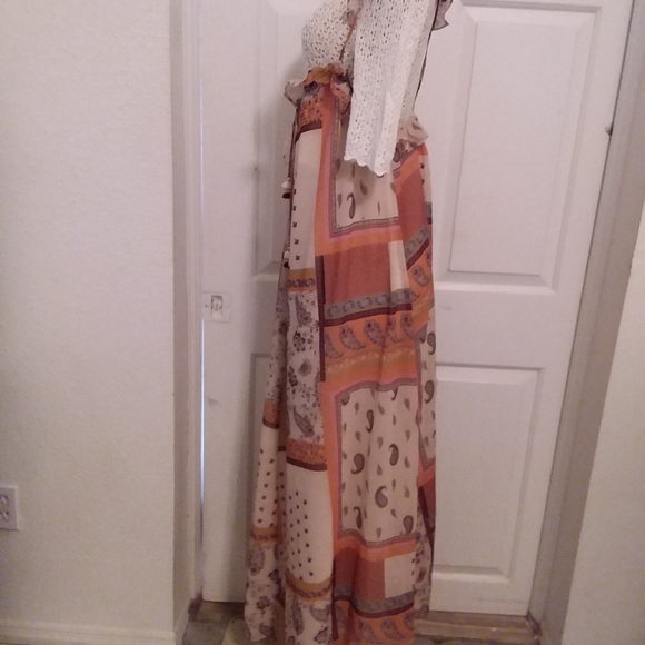 Zara Dress - Picture 2 of 4